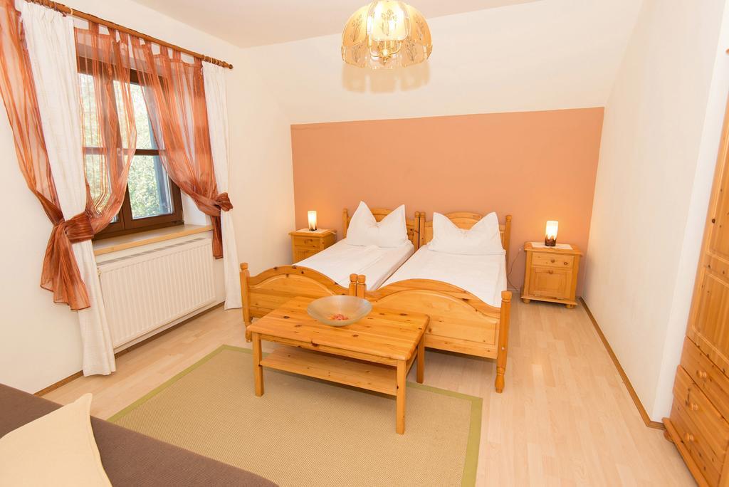 Naturparkbauernhof Poeltl Poellau Exterior foto